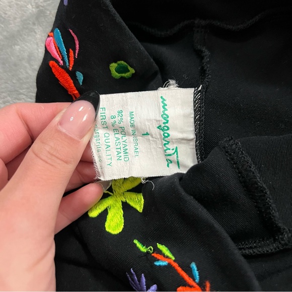 Floral Embroidered Y2K Yoga Pants - Picture 6 of 11